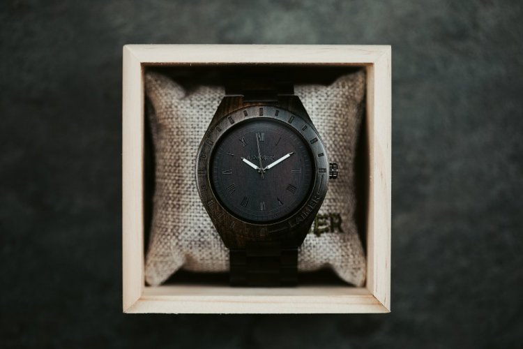 Drevené hodinky Black Edition